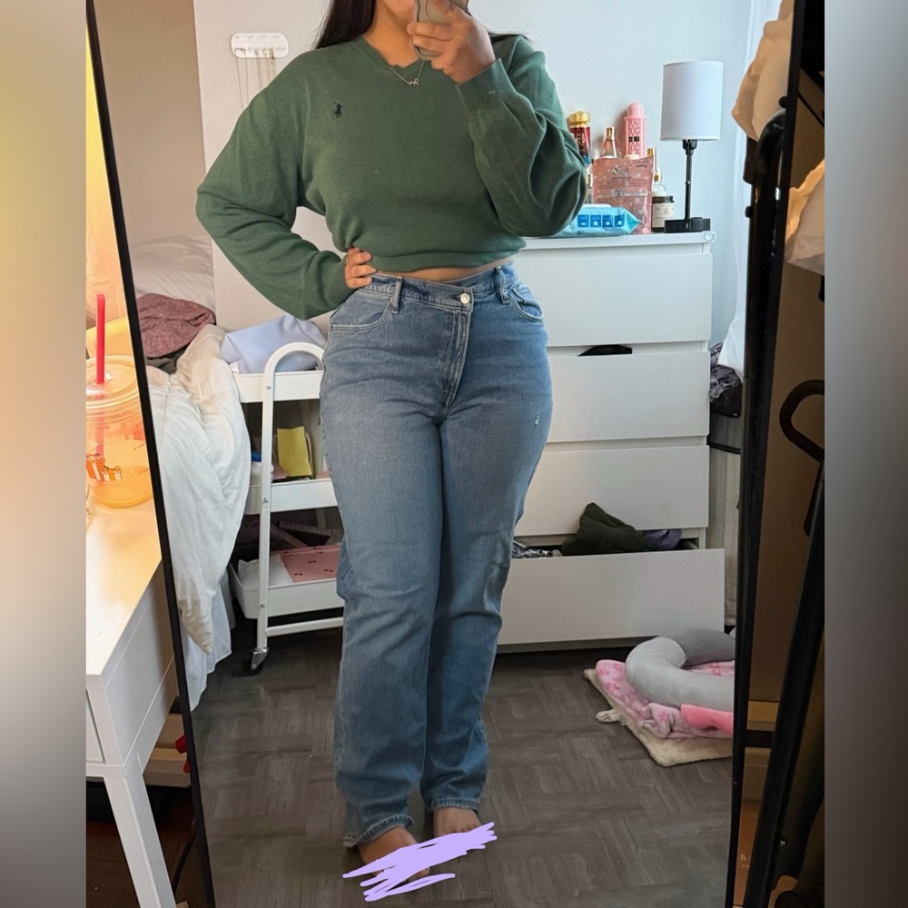 Abercrombie 90s Straight Ultra High Rise (LIKE NEW)